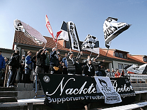 files/preussen/nackte_reiter/nr_5.gif files/preussen/nackte_reiter/nr_5.gif